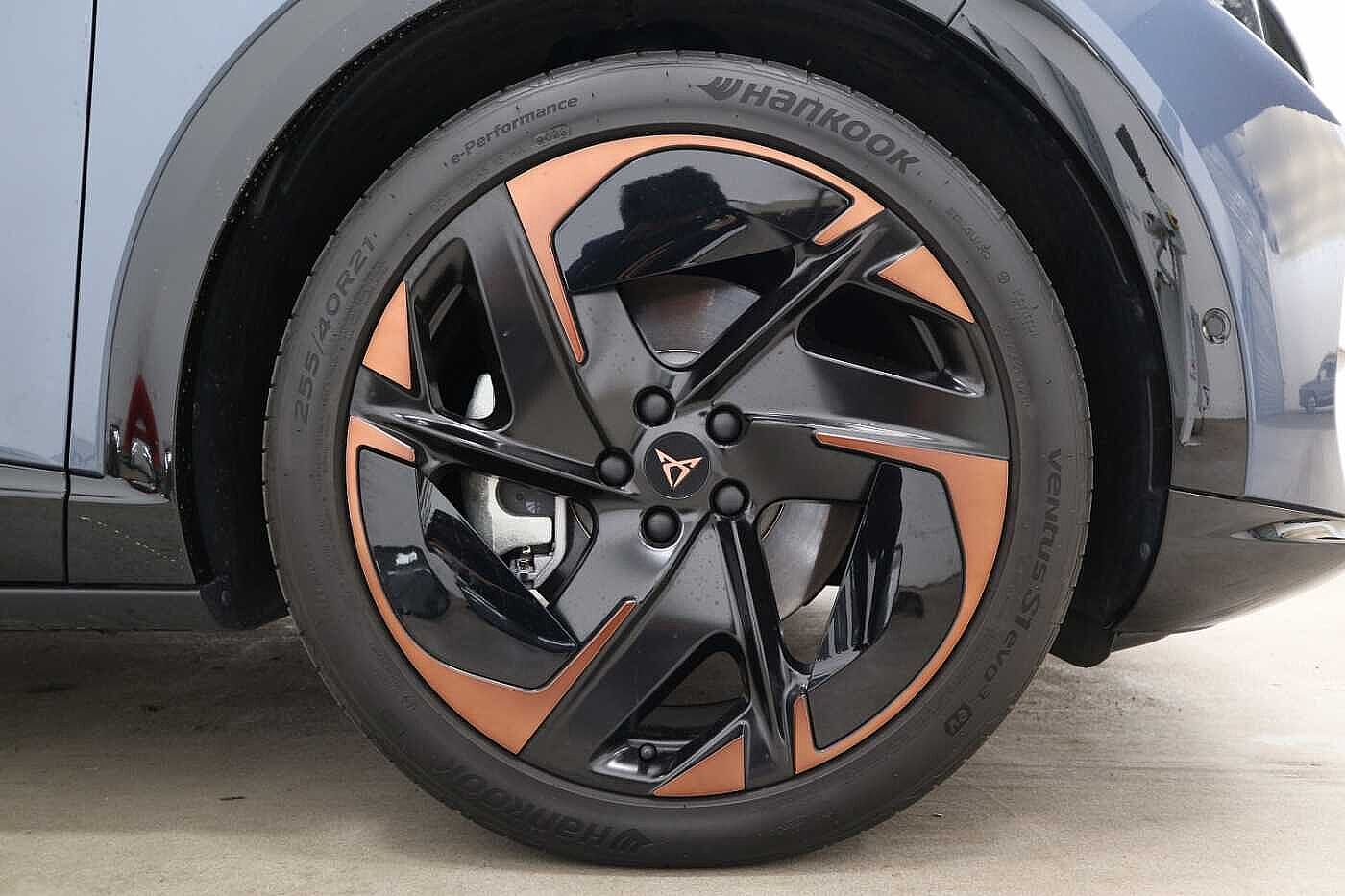 CUPRA Tavascan